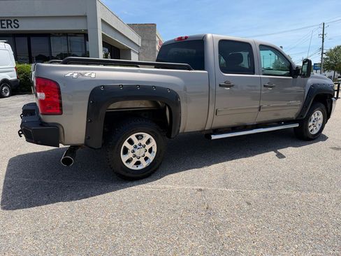 Used 2014 Chevrolet Silverado 2500 LT w/ Interior Plus Package AWD/4WD image 24