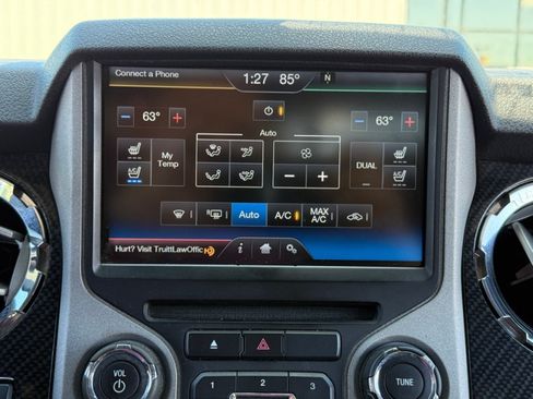Used 2014 Ford F250 Lariat w/ Lariat Ultimate Package AWD/4WD image 16