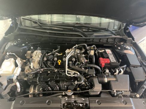 Used 2024 Nissan Altima 2.5 S FWD image 16