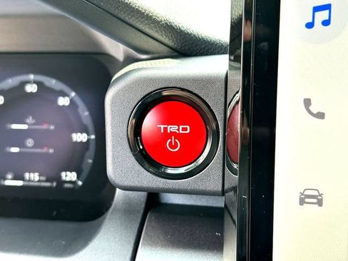 New 2026 Toyota 4Runner TRD Off-Road Premium w/ Tow Technology Package AWD/4WD image 13