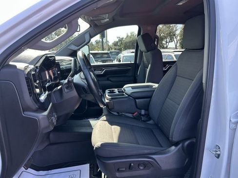 Used 2024 Chevrolet Silverado 2500 LT image 14