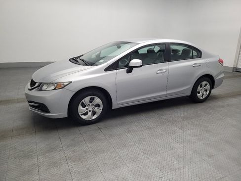 Used 2013 Honda Civic LX image 2