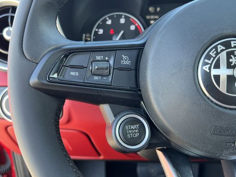 Used 2021 Alfa Romeo Giulia Ti w/ Nero Edizione image 16