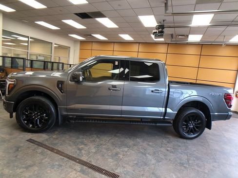 Used 2025 Ford F150 Lariat w/ Equipment Group 502A High AWD/4WD image 4