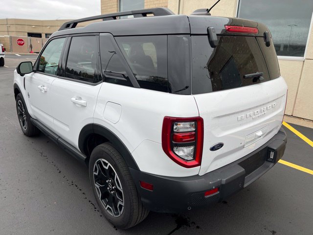 Certified 2025 Ford Bronco Sport Outer Banks AWD/4WD image 4