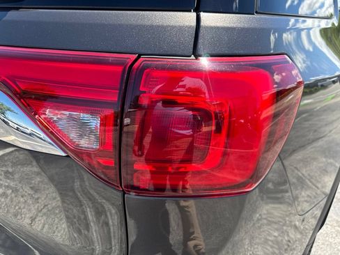 Used 2019 GMC Acadia SLE FWD image 52