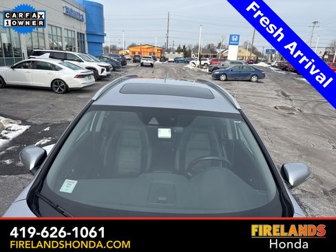 Used 2017 Honda CR-V Touring image 12