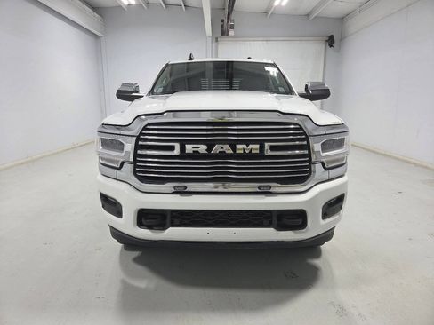 Used 2022 RAM 2500 Laramie AWD/4WD image 4