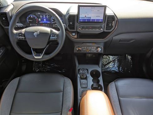 Used 2024 Ford Bronco Sport Outer Banks w/ Tech Package AWD/4WD image 15