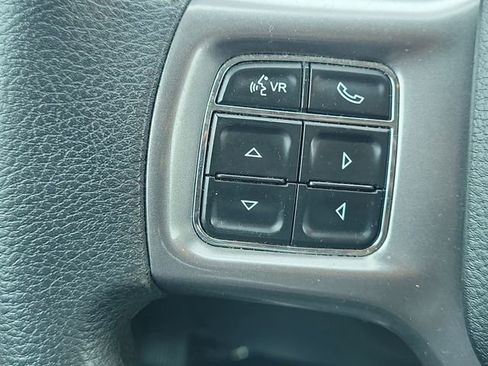 Used 2024 RAM 1500 Classic SLT image 24