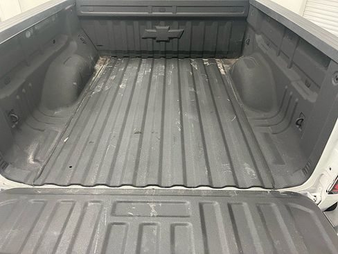 Used 2017 Chevrolet Colorado W/T w/ WT Convenience Package image 9