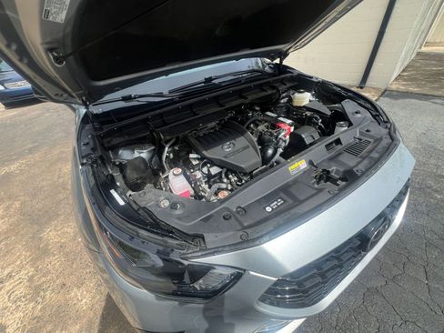 Used 2025 Toyota Highlander XSE image 33