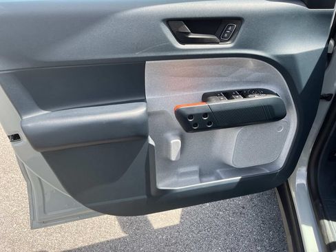 Used 2023 Ford Maverick XLT FWD image 25