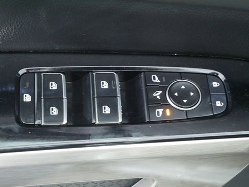 Used 2023 Nissan Pathfinder Platinum w/ Cargo Package AWD/4WD image 21
