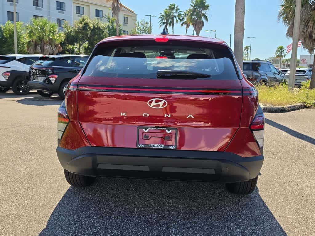 New 2027 Hyundai Kona SE FWD image 6