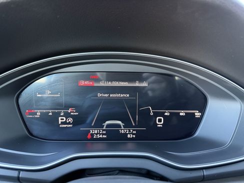 Used 2023 Audi Q5 2.0T Prestige w/ Prestige Package image 19