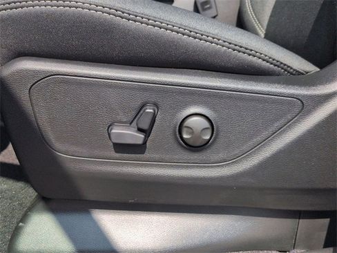 New 2026 RAM 1500 Big Horn image 13