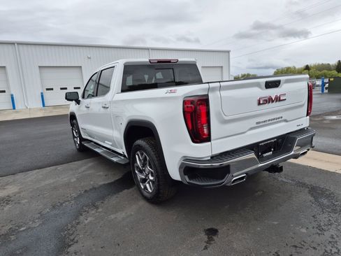 New 2026 GMC Sierra 1500 SLT w/ SLT Premium Package image 5