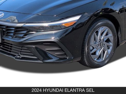 Used 2024 Hyundai Elantra SEL image 10