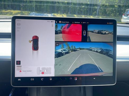 Used 2023 Tesla Model Y Performance AWD/4WD image 16