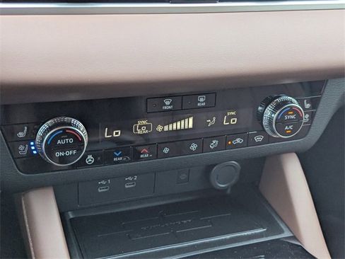 New 2025 Mitsubishi Outlander SEL image 15