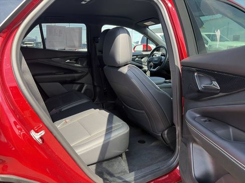 Used 2024 Chevrolet Blazer EV LT AWD/4WD image 15