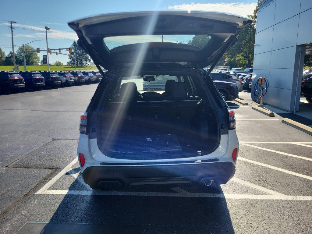 New 2026 Subaru Forester Touring AWD/4WD image 11