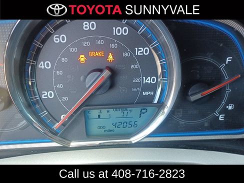 Used 2013 Toyota RAV4 Limited FWD image 3