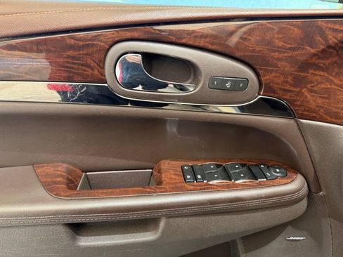 Used 2013 Buick Enclave Leather w/ Trailering Provision Package FWD image 13