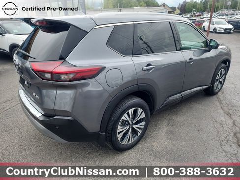 Certified 2021 Nissan Rogue SV w/ Premium Package AWD/4WD image 8
