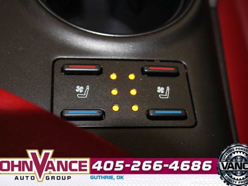 Used 2022 Toyota Camry XSE w/ Navigation Package FWD image 36