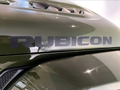 Used 2024 Jeep Wrangler Unlimited Rubicon 4xe image 38