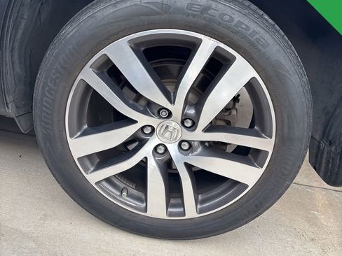 Used 2016 Honda Pilot Elite image 20