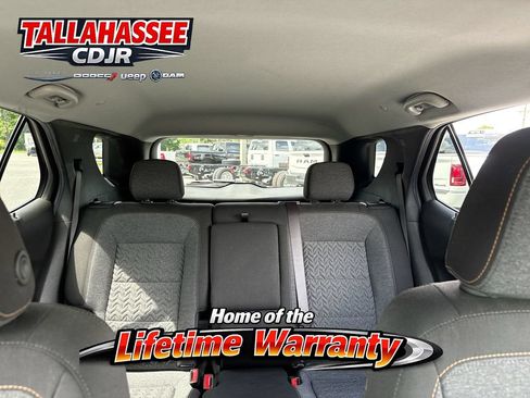 Used 2022 Chevrolet Equinox LT FWD image 30