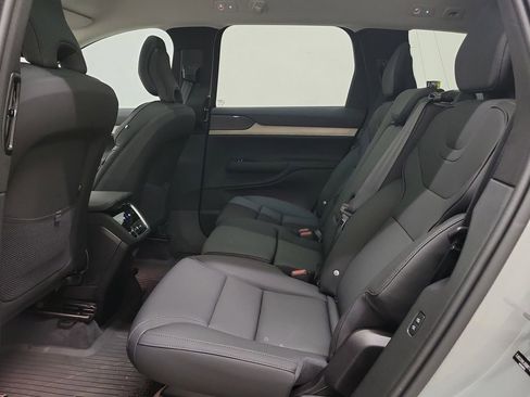 New 2025 Volvo EX90 Ultra image 13