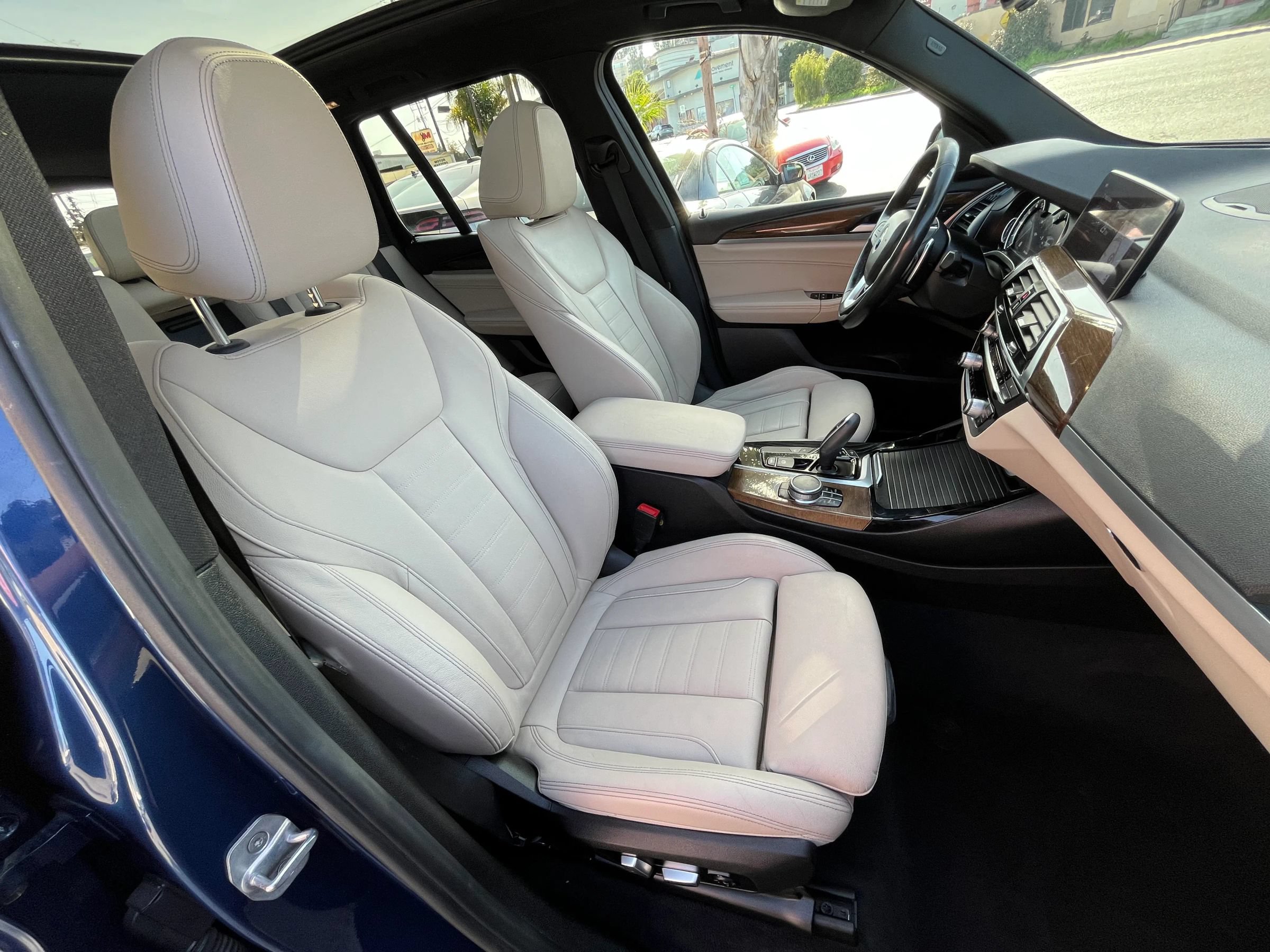 Used 2018 BMW X3 xDrive30i AWD/4WD image 13