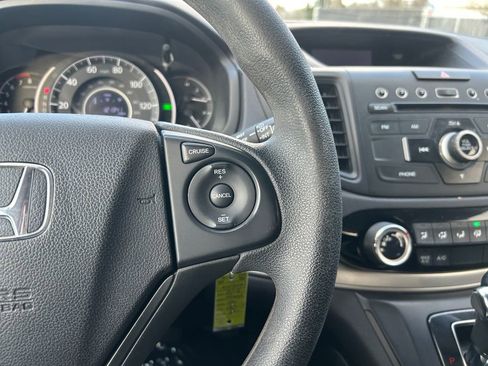 Used 2016 Honda CR-V LX image 18
