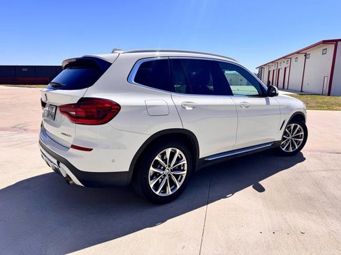 Used 2019 BMW X3 sDrive30i w/ Premium Package image 5