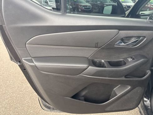 Used 2019 Chevrolet Traverse Premier w/ Redline Edition image 18