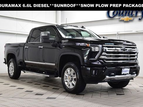 Used 2024 Chevrolet Silverado 2500 High Country w/ Technology Package AWD/4WD image 1
