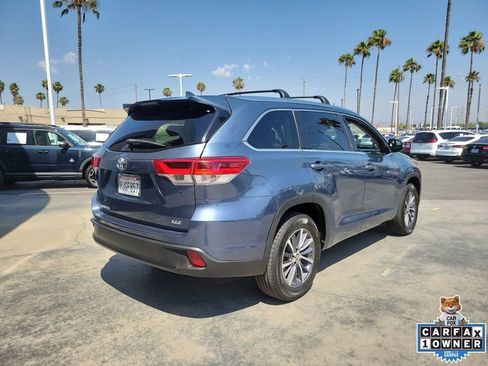 Used 2017 Toyota Highlander XLE FWD image 4