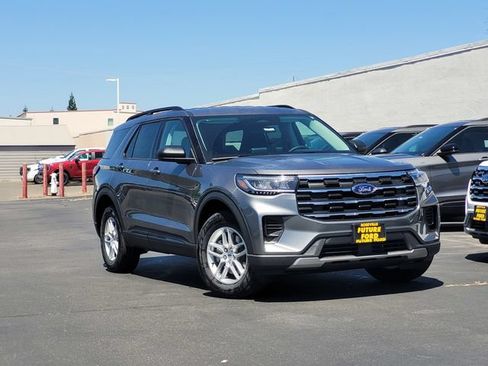 New 2026 Ford Explorer Active AWD/4WD image 1