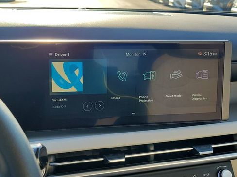 Used 2025 Hyundai Tucson SE image 27