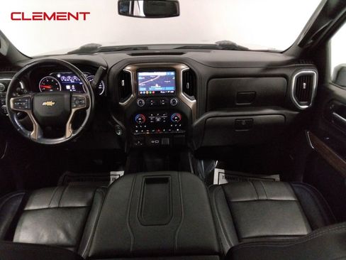 Used 2022 Chevrolet Silverado 2500 High Country w/ Safety Package II image 36