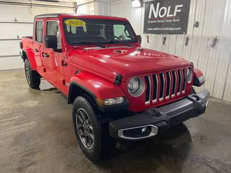 Used 2023 Jeep Gladiator Overland video 2