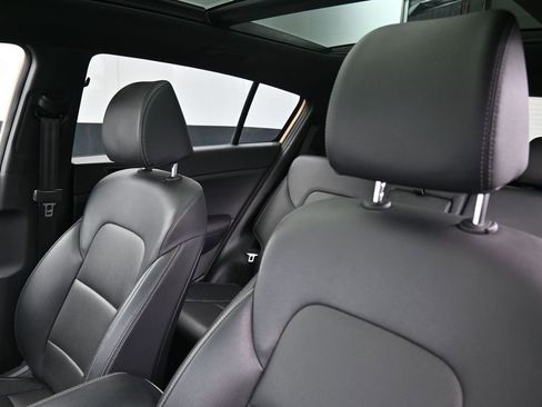 Certified 2021 Kia Sportage S FWD image 14