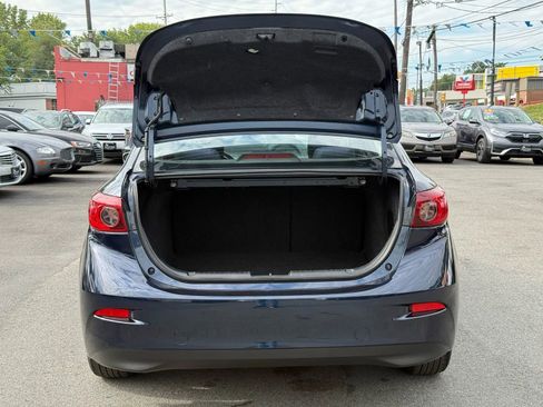 Used 2014 MAZDA MAZDA3 i Touring image 9