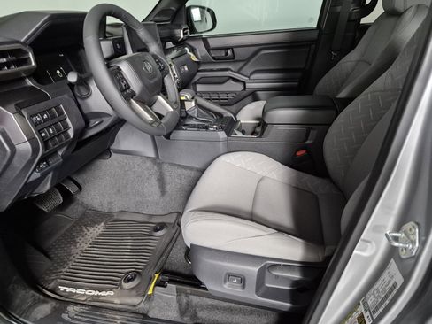 New 2025 Toyota Tacoma SR5 image 17