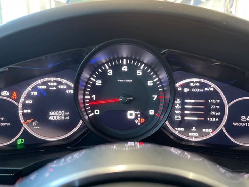 Used 2019 Porsche Cayenne AWD/4WD image 13