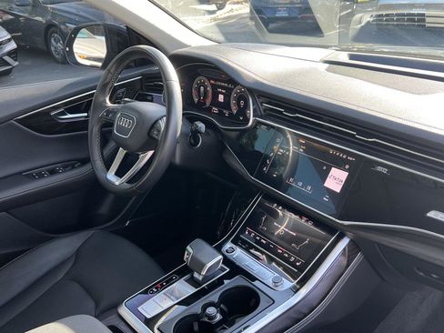 Used 2023 Audi Q8 Prestige AWD/4WD image 20